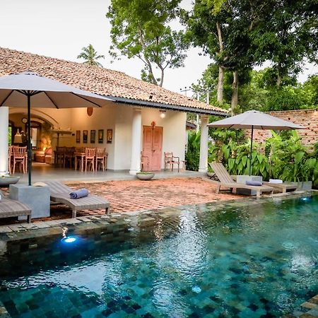 Villa Don Bastian Тангале Екстериор снимка