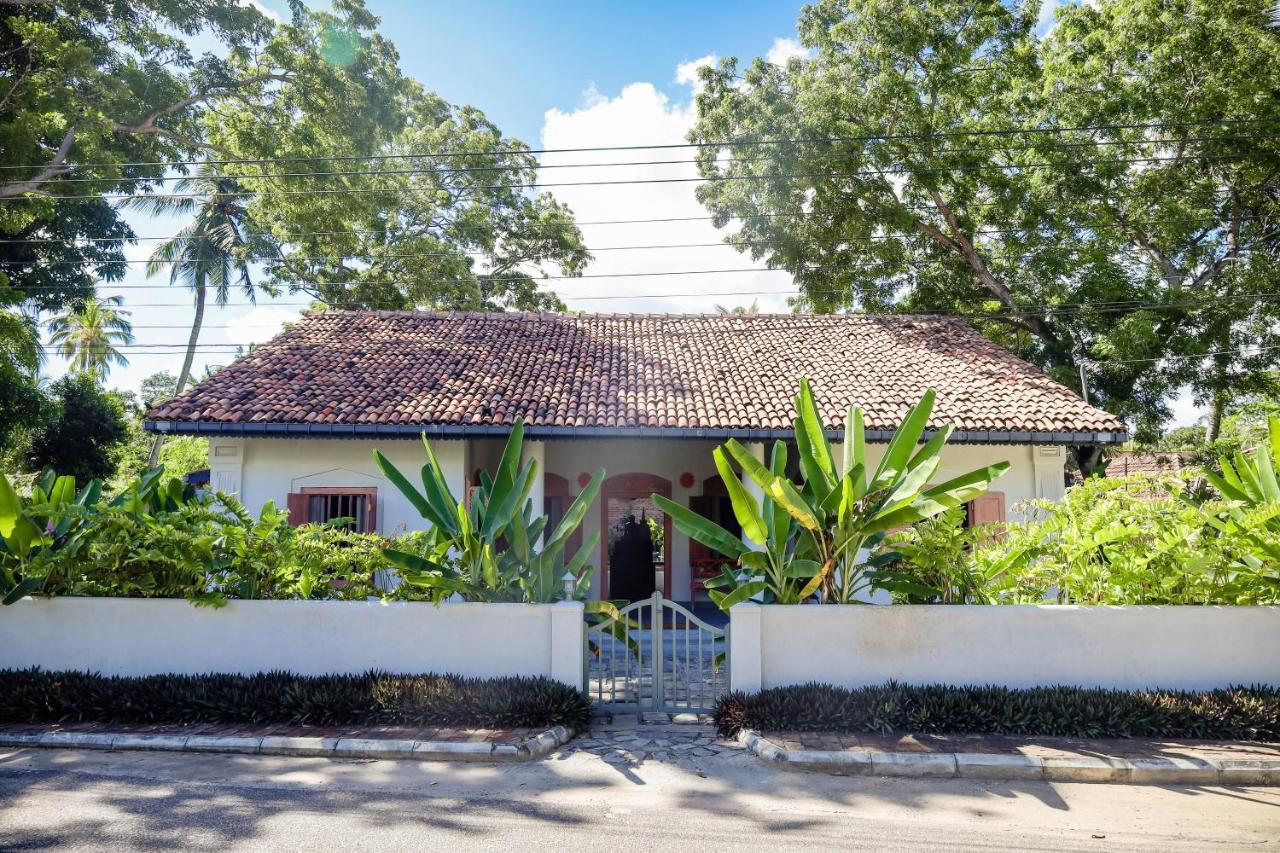 Villa Don Bastian Тангале Екстериор снимка