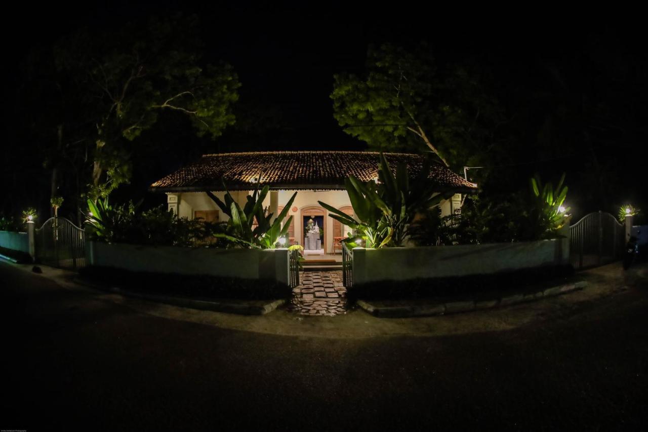 Villa Don Bastian Тангале Екстериор снимка