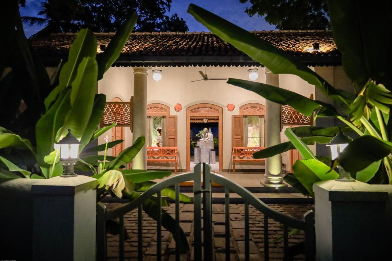 Villa Don Bastian Тангале Екстериор снимка